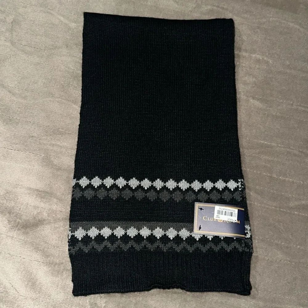 Club Room Men’s Black Silver Gray Fine Knit Scarf